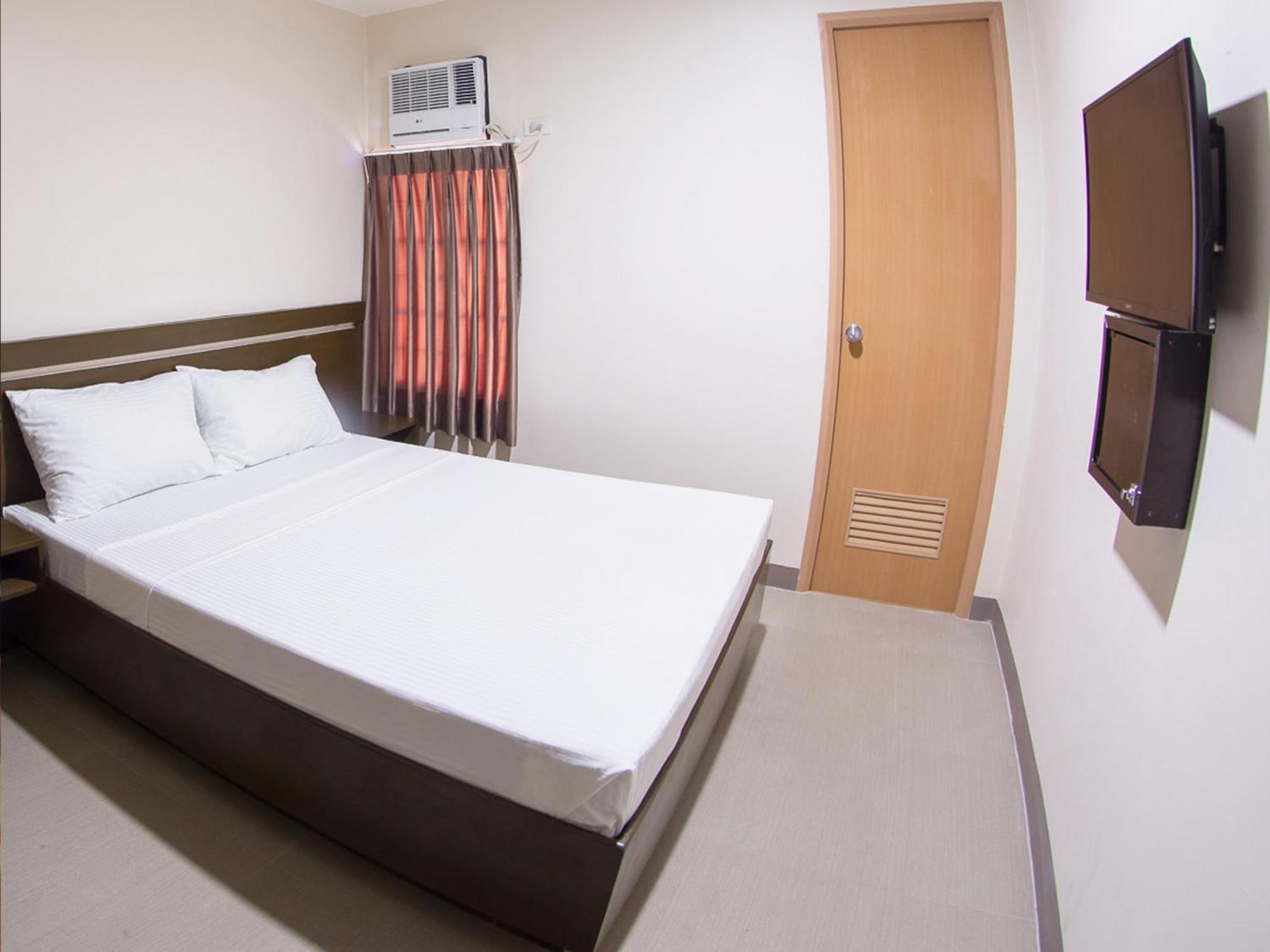 Emerald Suites Cdo Cagayan de Oro Quarto foto