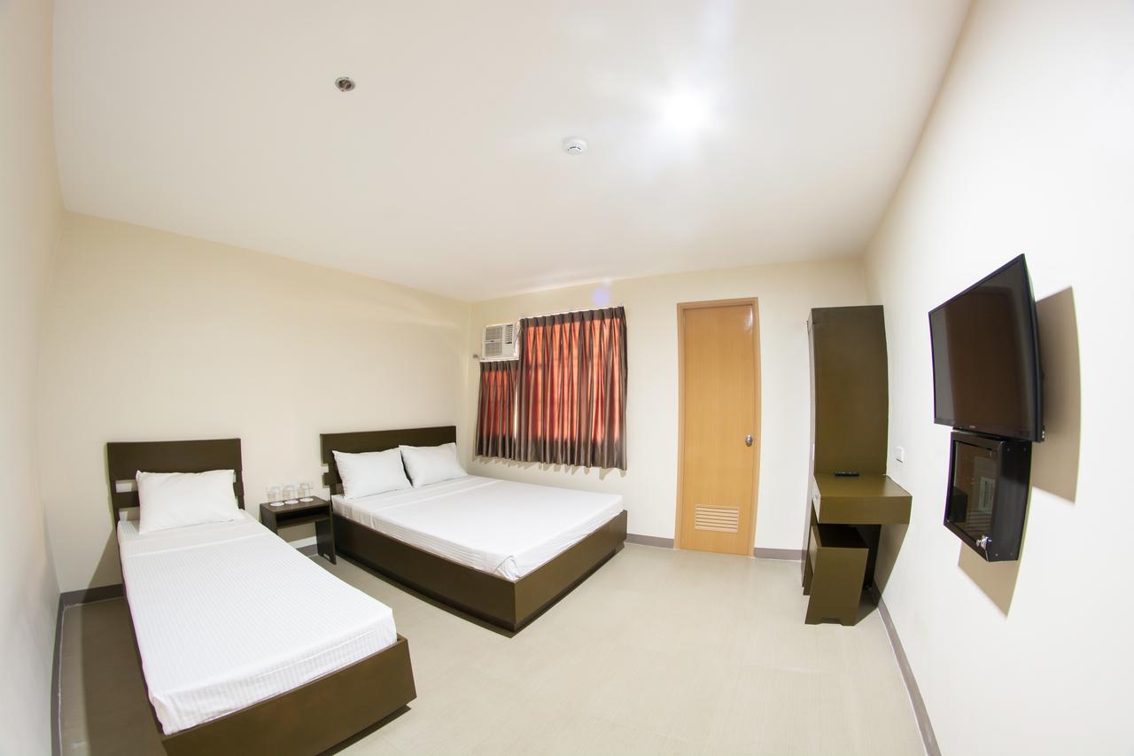 Emerald Suites Cdo Cagayan de Oro Quarto foto